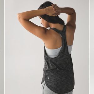 Lululemon 105 F Tank Top Grey Size 6
